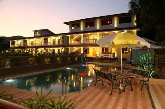 Meritas Seawind Beach Resort, Shrivardhan Srīvardhan Exterior foto